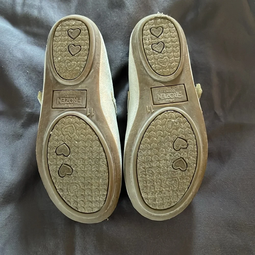 Disney Frozen Mary Jane style Girl Shoes - Picture 4 of 7